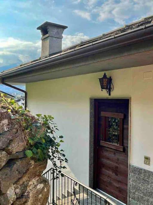 شقة La Casa Di Sabi Locana المظهر الخارجي الصورة